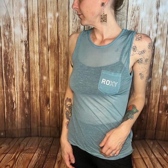 Roxy Tank Size Small Support Local Surf - Picture 5 of 5